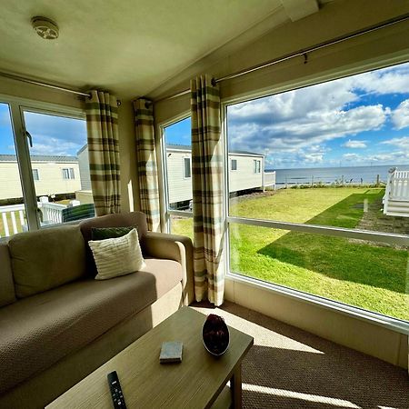 New Sea View Platinum Caravan With Huge Decking Νιούκασλ Εξωτερικό φωτογραφία