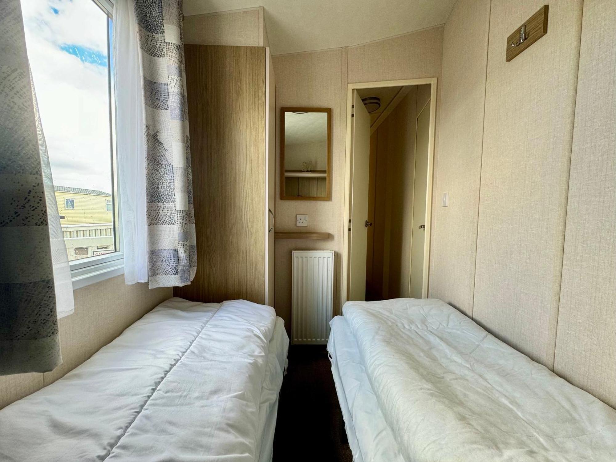 New Sea View Platinum Caravan With Huge Decking Νιούκασλ Εξωτερικό φωτογραφία