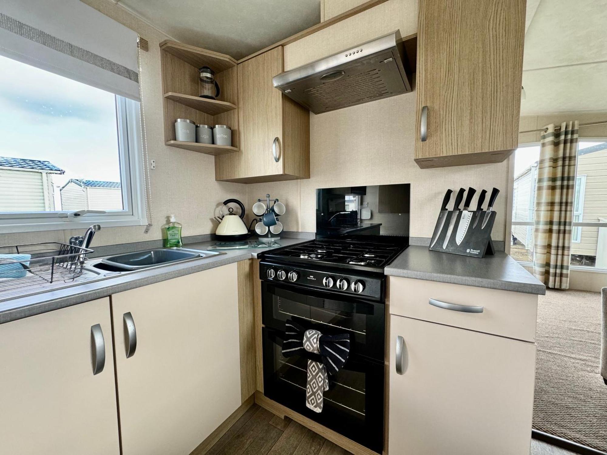 New Sea View Platinum Caravan With Huge Decking Νιούκασλ Εξωτερικό φωτογραφία